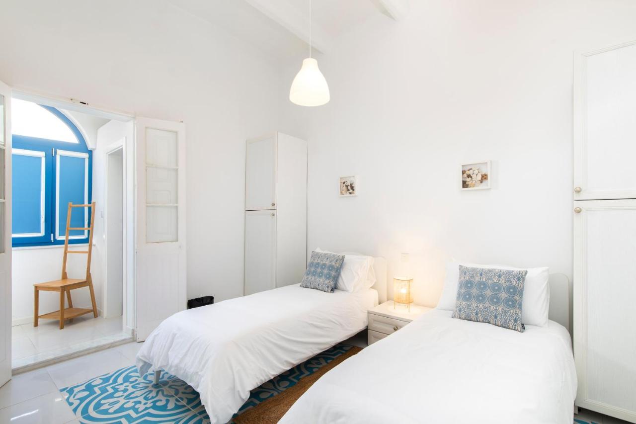 Chic, Stylish Traditional Townhouse With Terrace - 圣保罗湾城 外观 照片