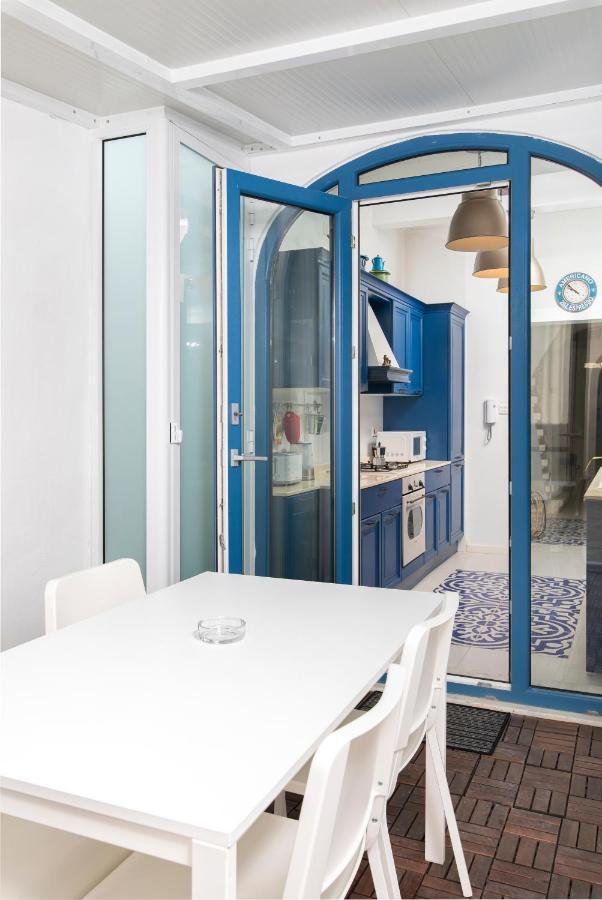 Chic, Stylish Traditional Townhouse With Terrace - 圣保罗湾城 外观 照片